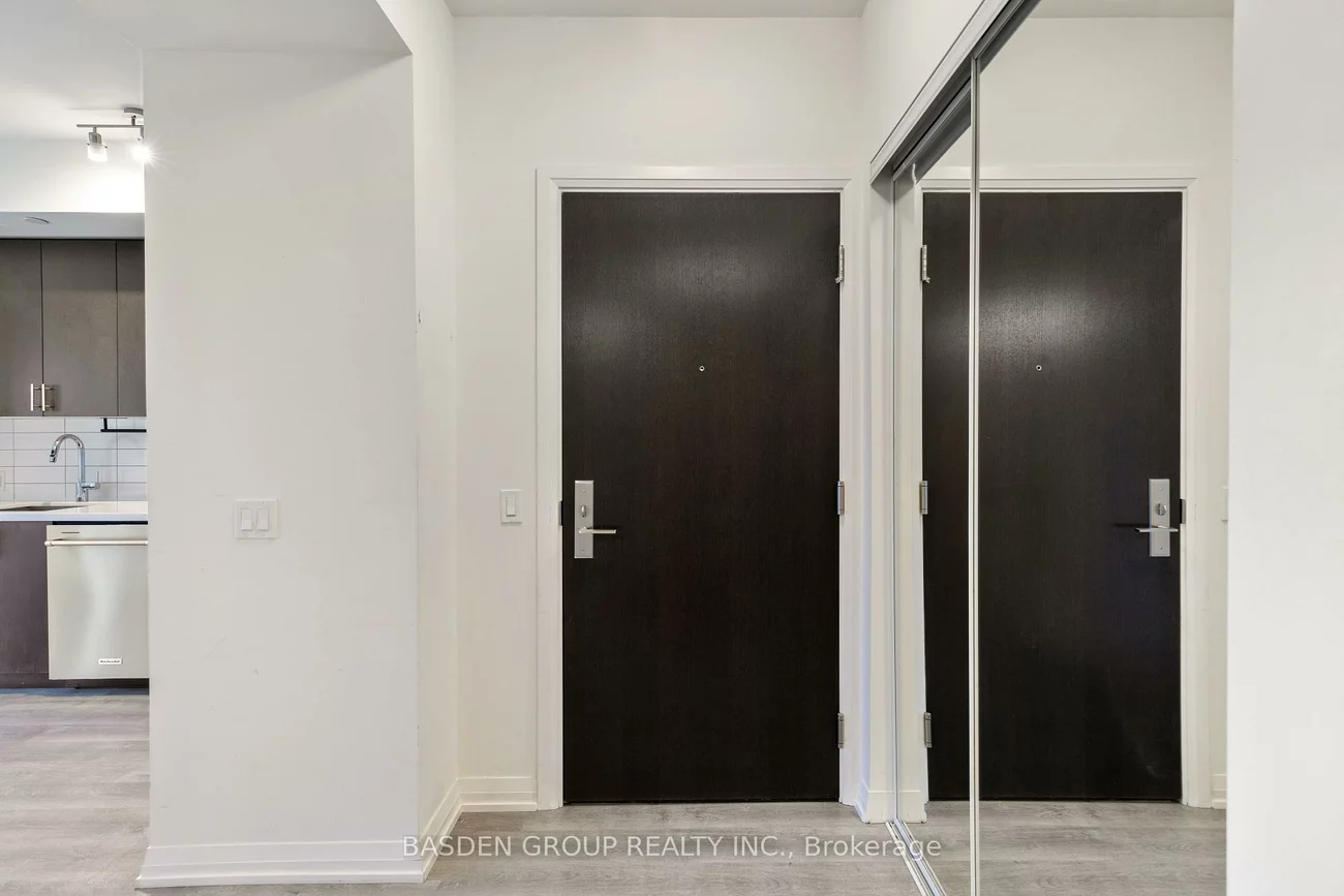 9000, Jane, Vellore Village, Vaughan