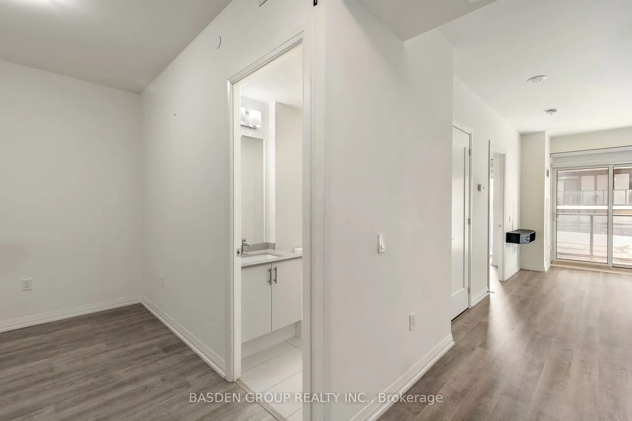 9000, Jane, Vellore Village, Vaughan