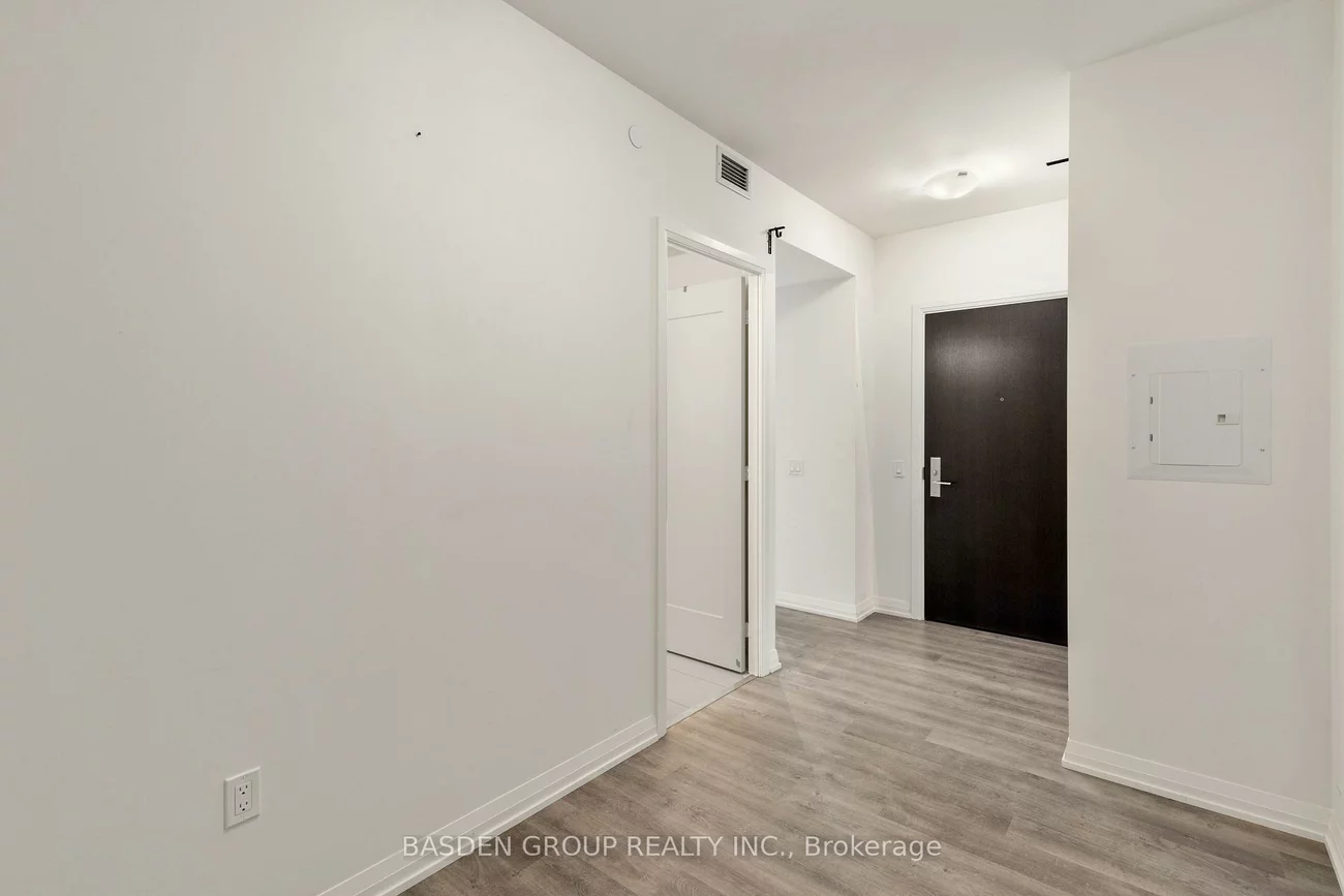 9000, Jane, Vellore Village, Vaughan