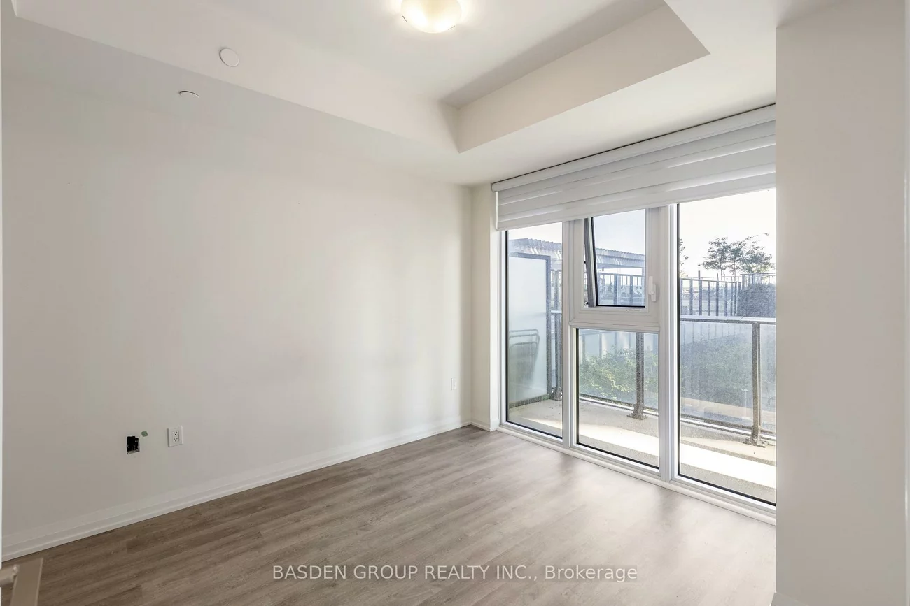 9000, Jane, Vellore Village, Vaughan