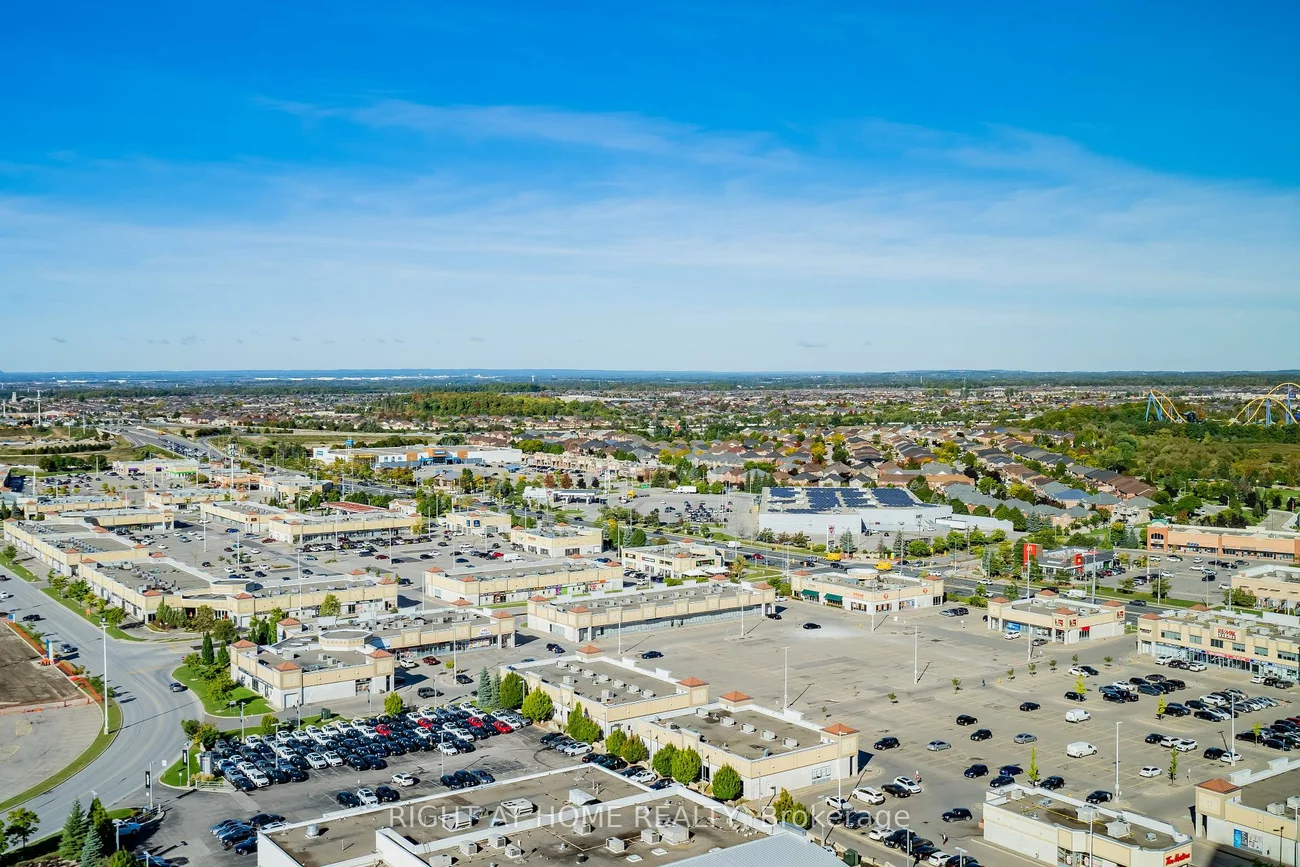 9075, Jane, Concord, Vaughan