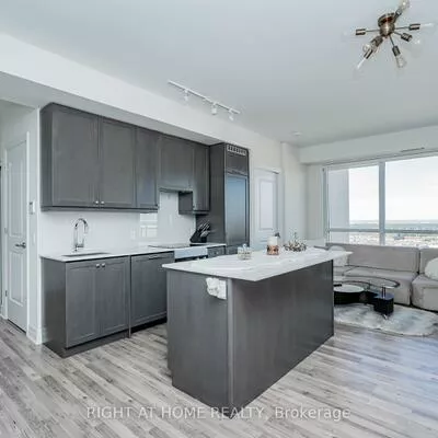 9075, Jane, Concord, Vaughan