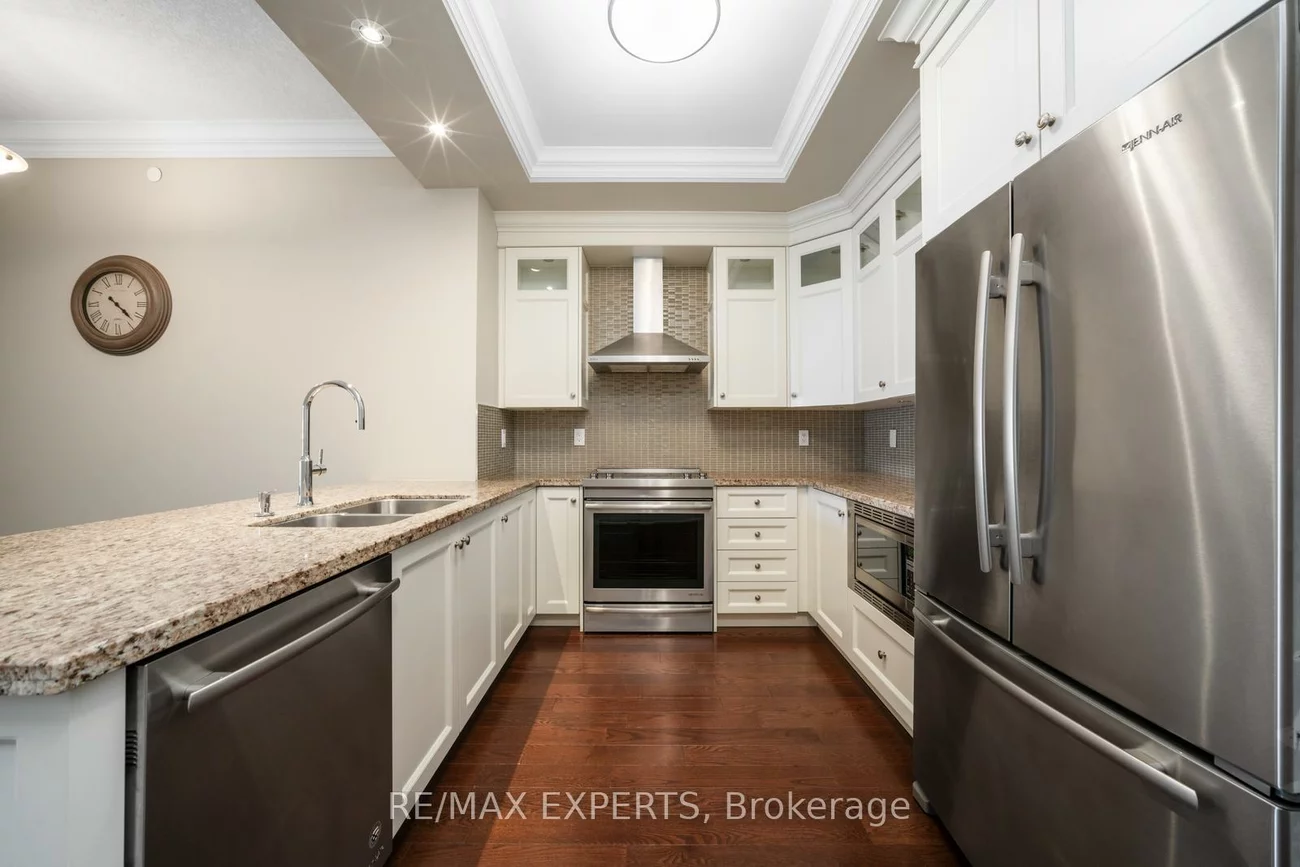 9909, Pine Valley, Vellore Village, Vaughan