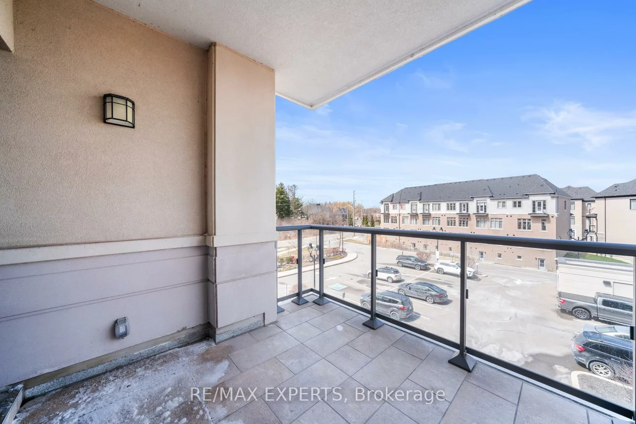 9909, Pine Valley, Vellore Village, Vaughan