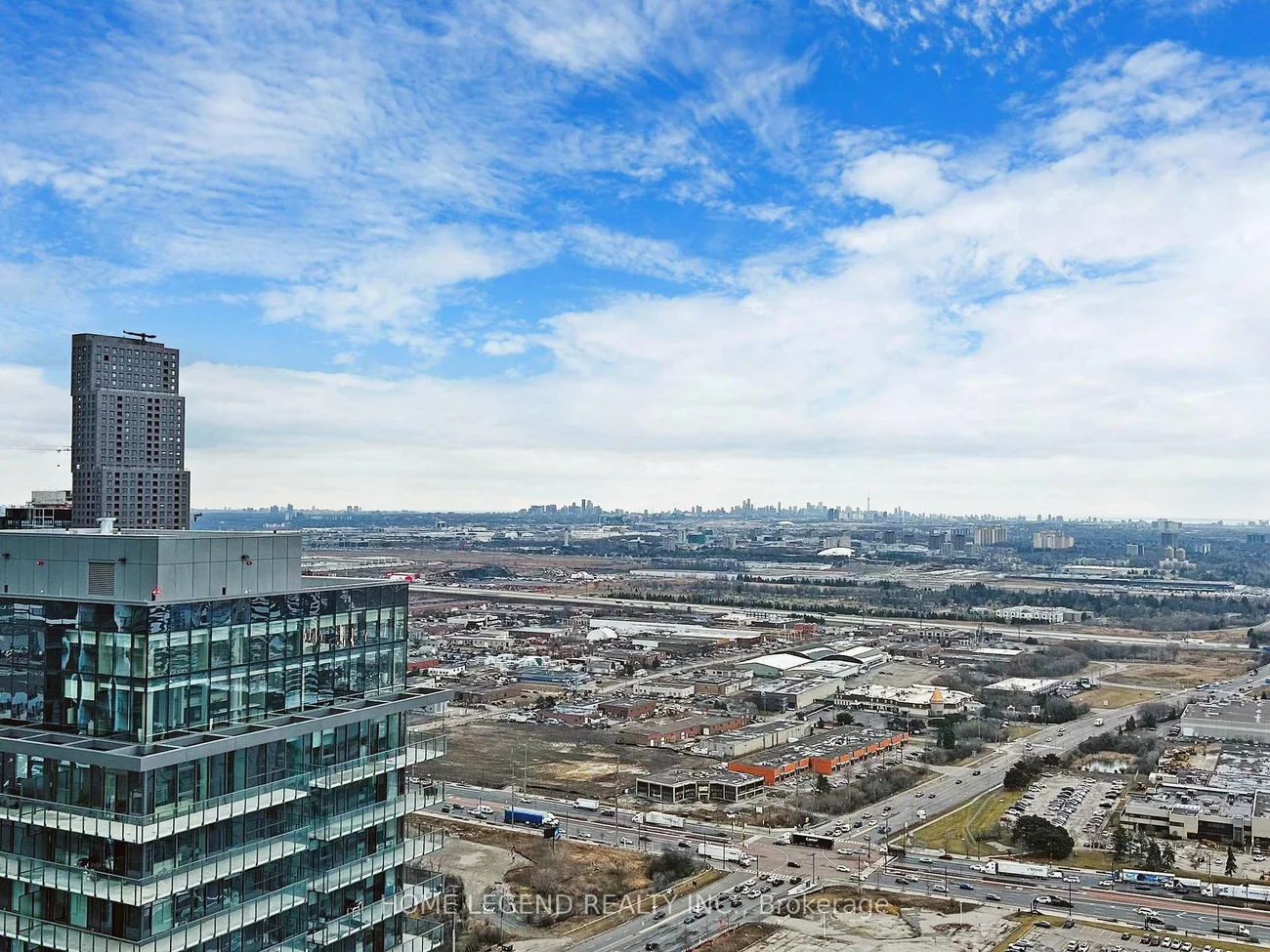 950, Portage, Vaughan Corporate Centre, Vaughan