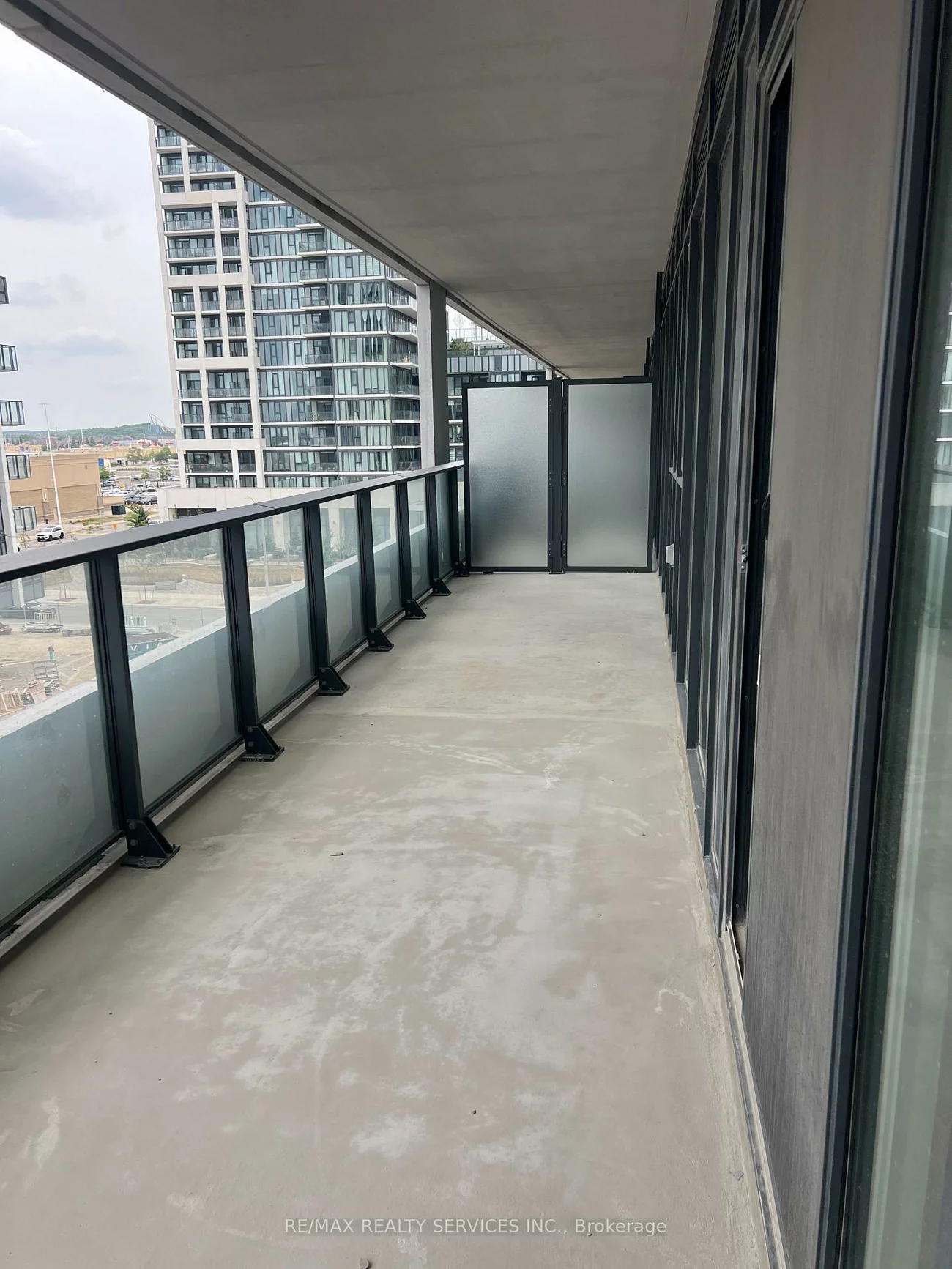 8960, Jane, Vellore Village, Vaughan