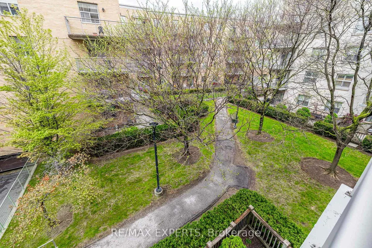 2500, Rutherford, Maple, Vaughan