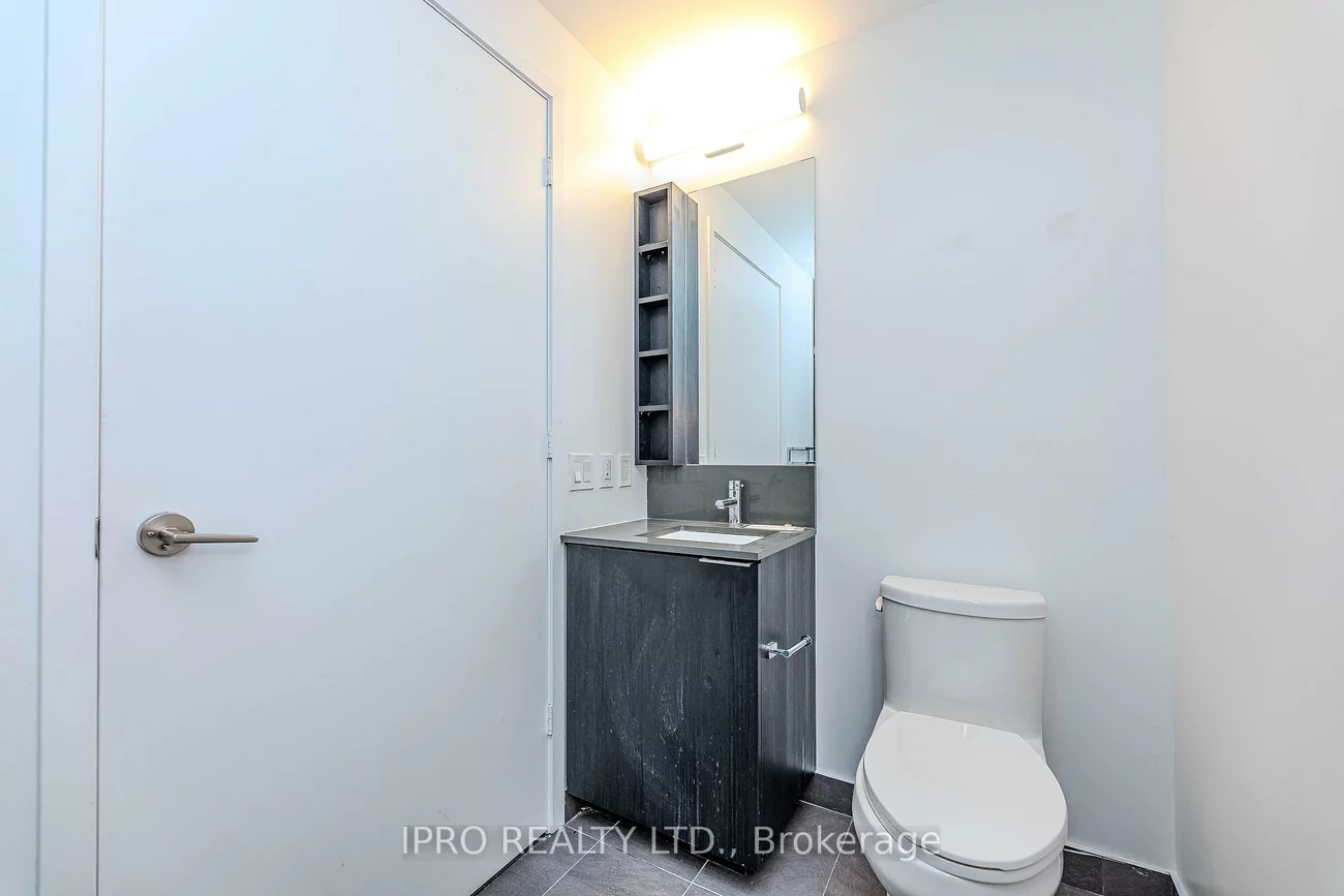 1000, Portage, Concord, Vaughan