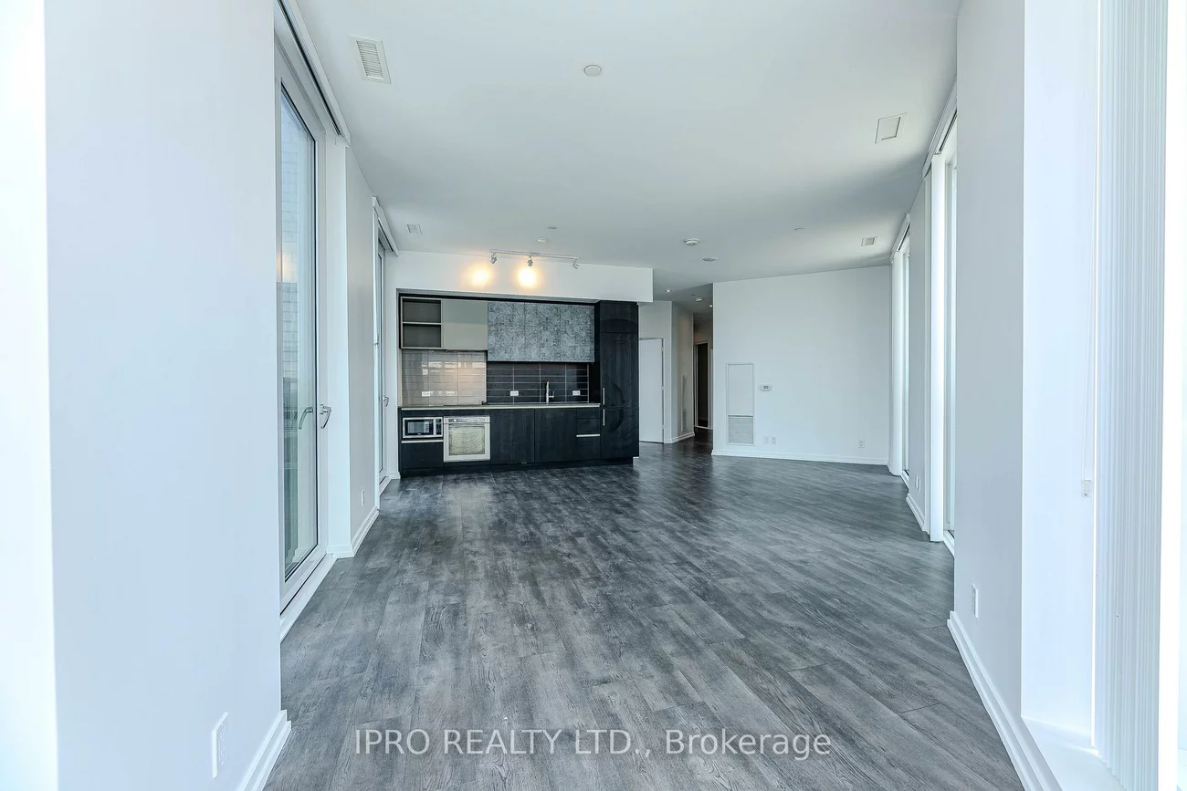 1000, Portage, Concord, Vaughan
