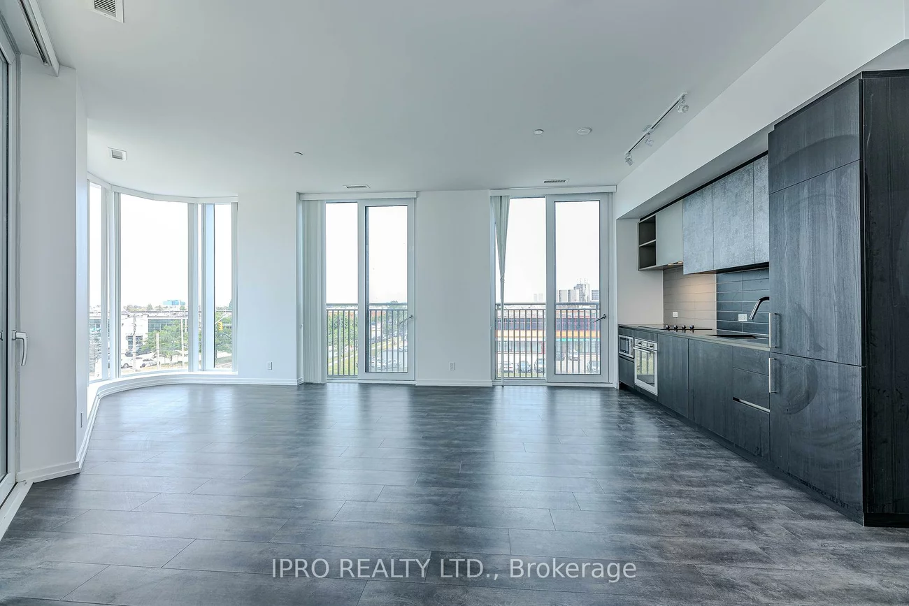 1000, Portage, Concord, Vaughan