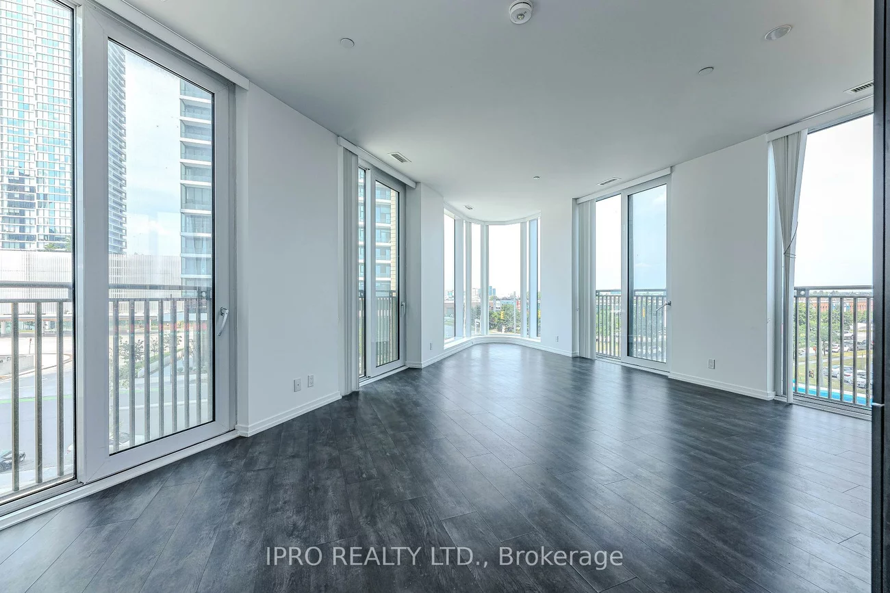 1000, Portage, Concord, Vaughan