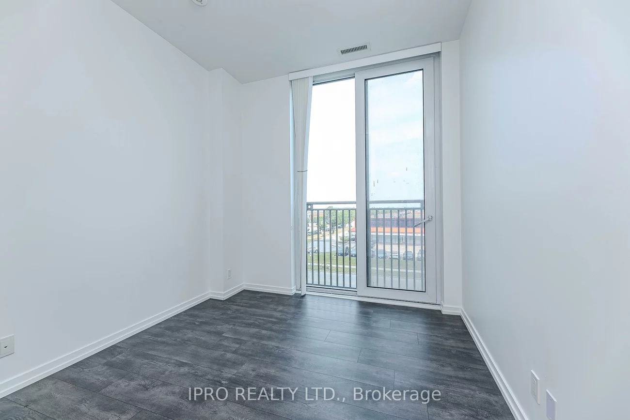 1000, Portage, Concord, Vaughan