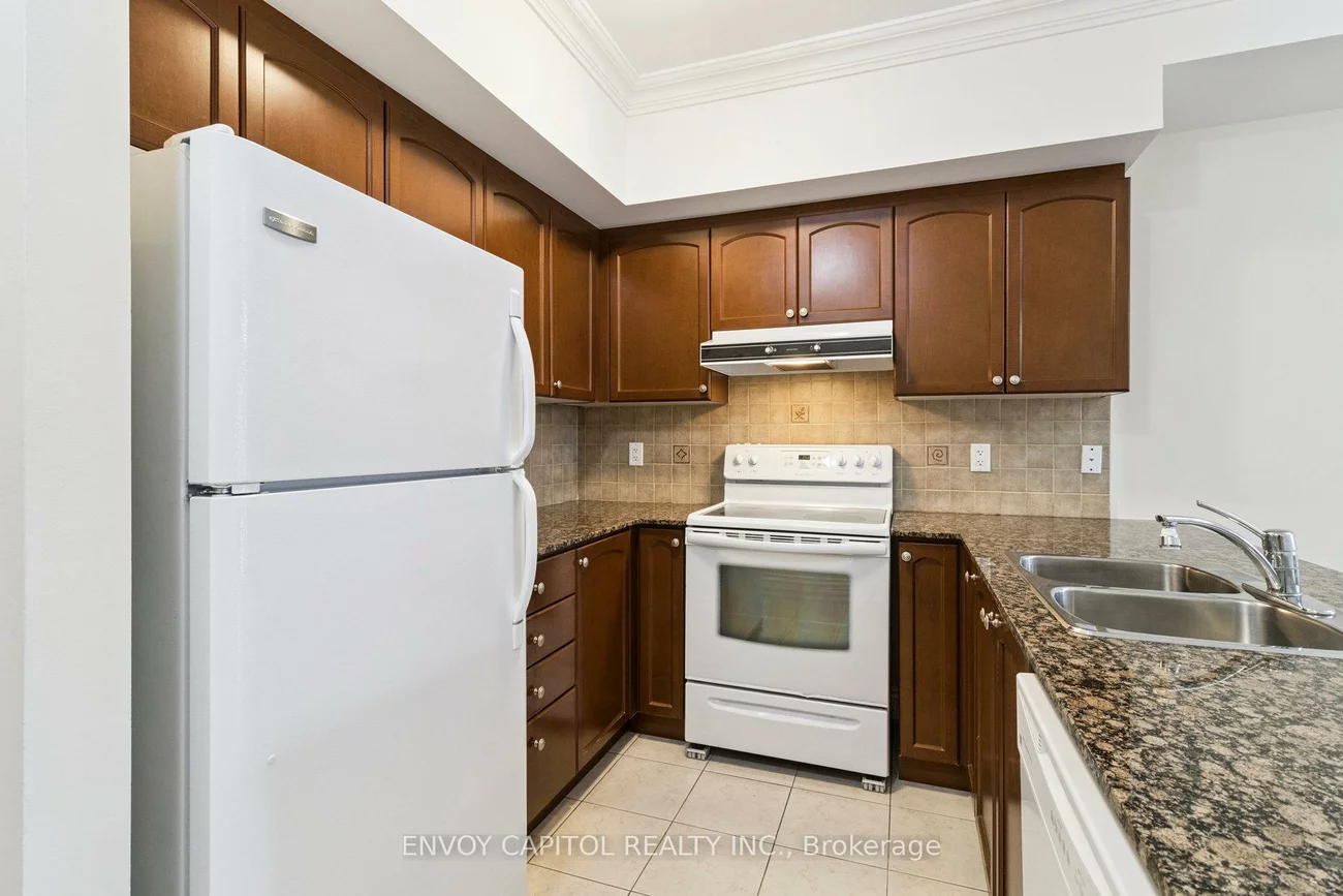 9901, KEELE, Maple, Vaughan