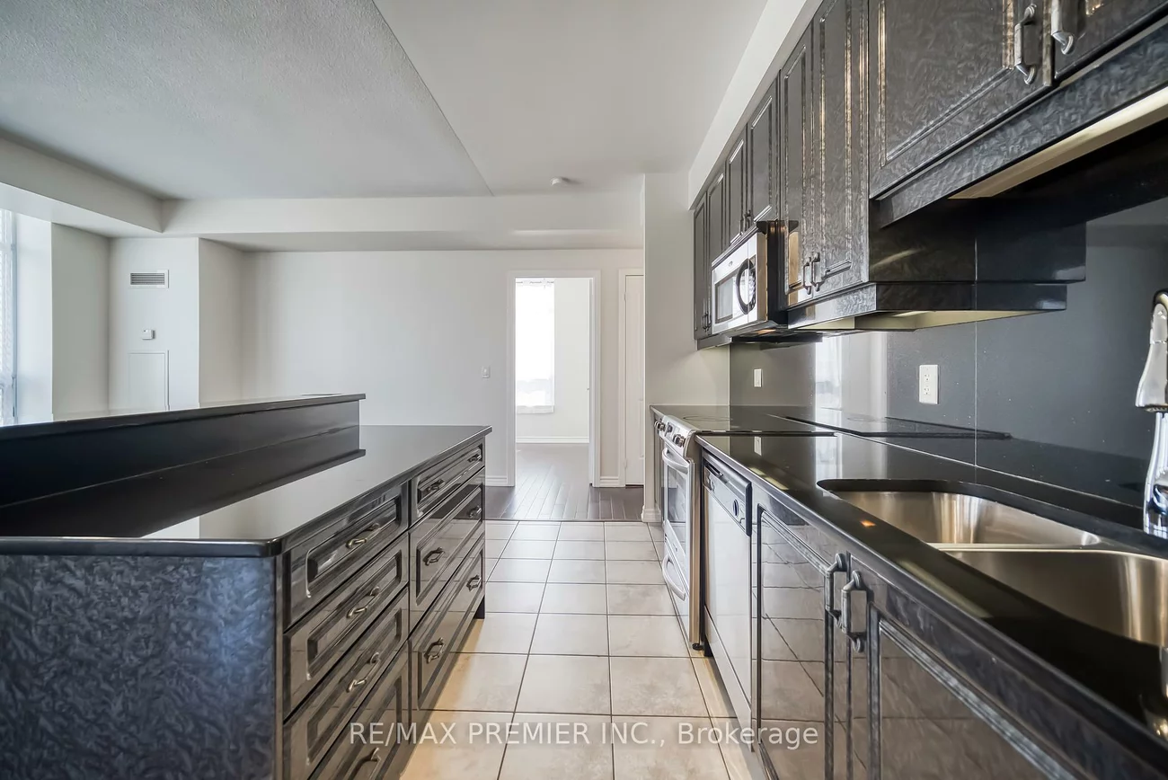 9225, Jane, Maple, Vaughan