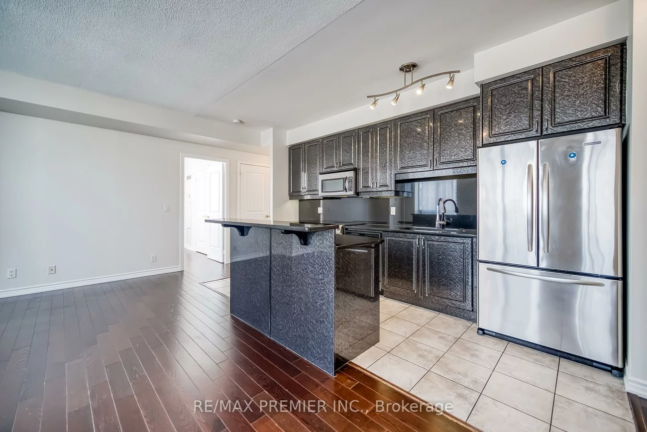 9225, Jane, Maple, Vaughan