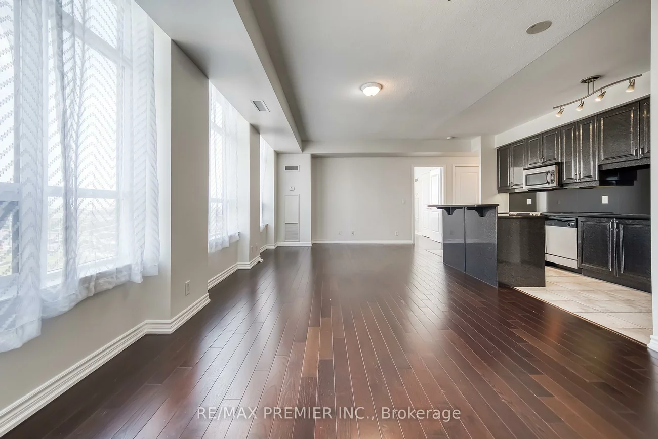 9225, Jane, Maple, Vaughan