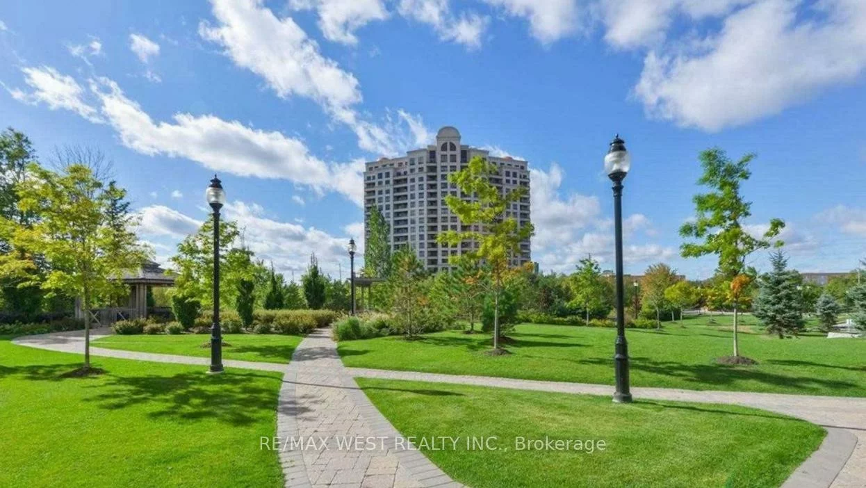 9235, Jane, Maple, Vaughan