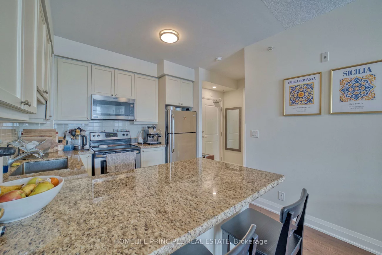 12, Woodstream, Vaughan Grove, Vaughan