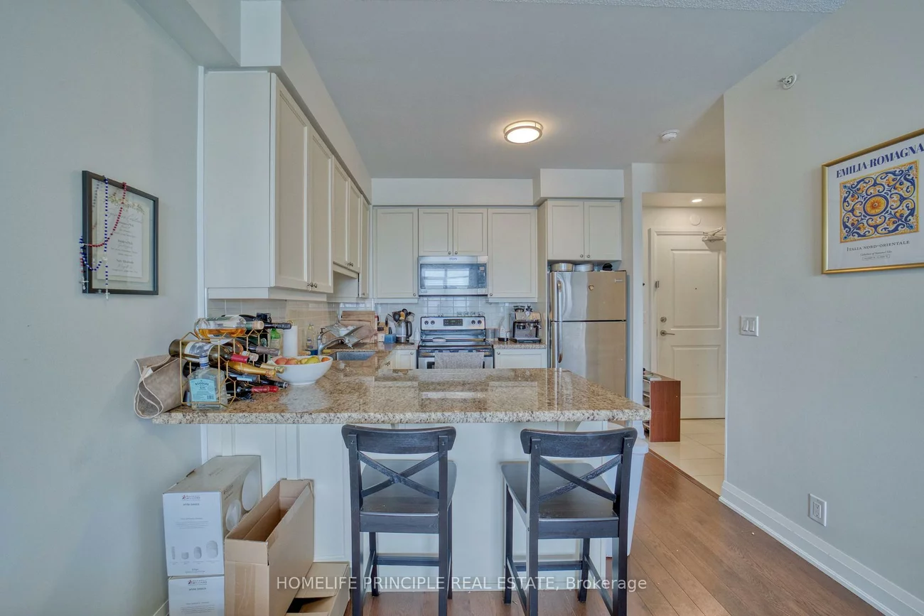 12, Woodstream, Vaughan Grove, Vaughan
