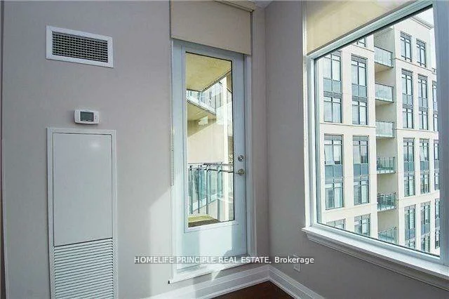 12, Woodstream, Vaughan Grove, Vaughan