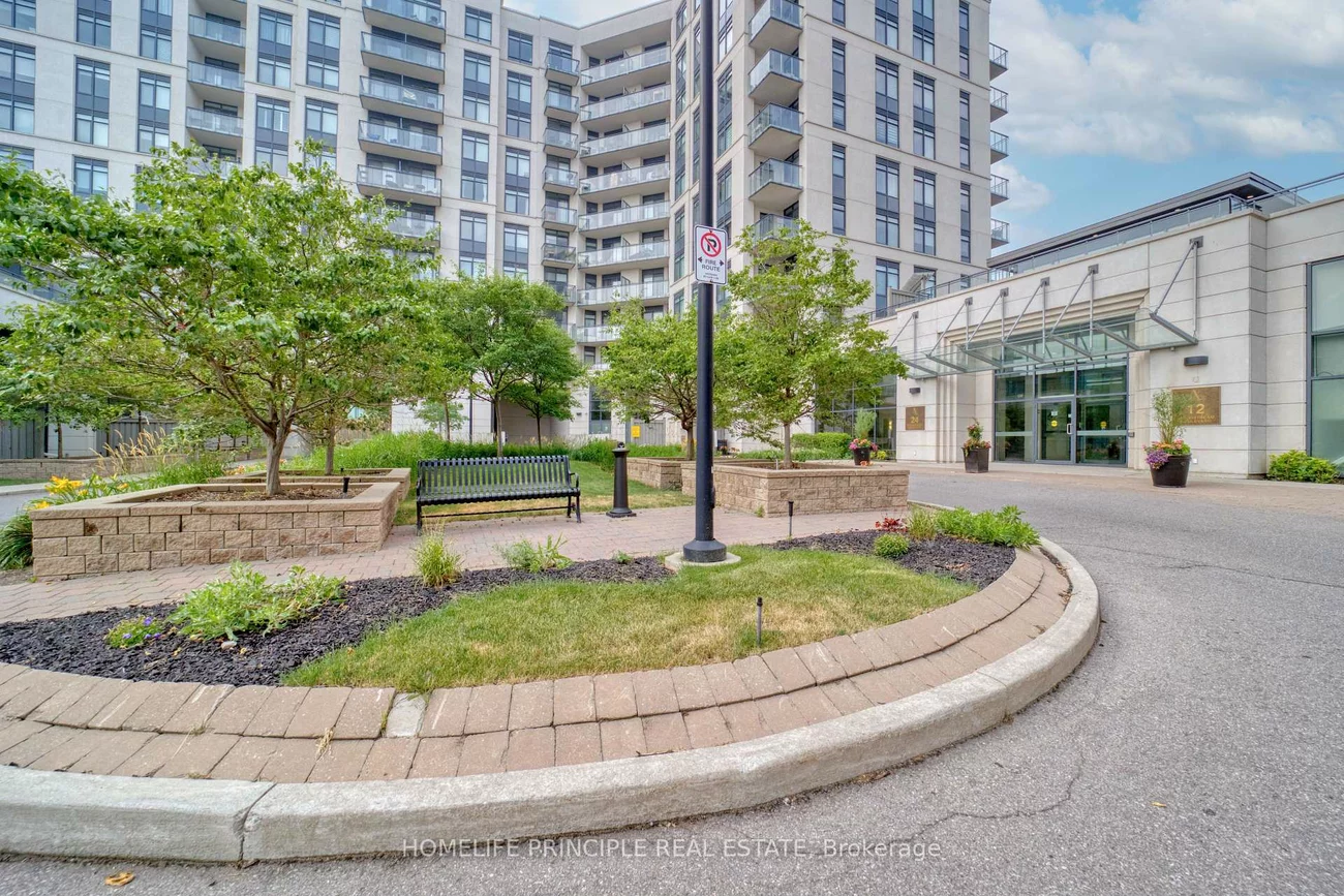 12, Woodstream, Vaughan Grove, Vaughan