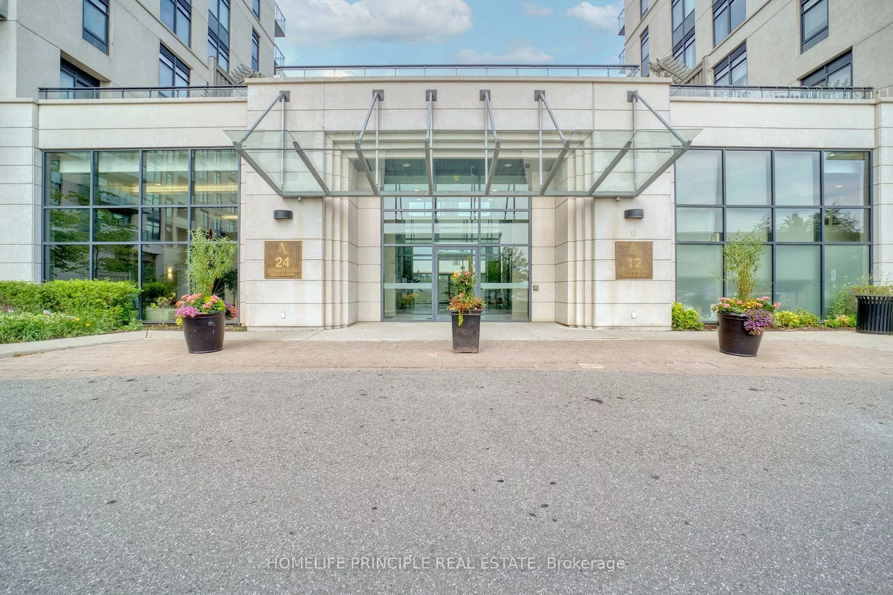 12, Woodstream, Vaughan Grove, Vaughan