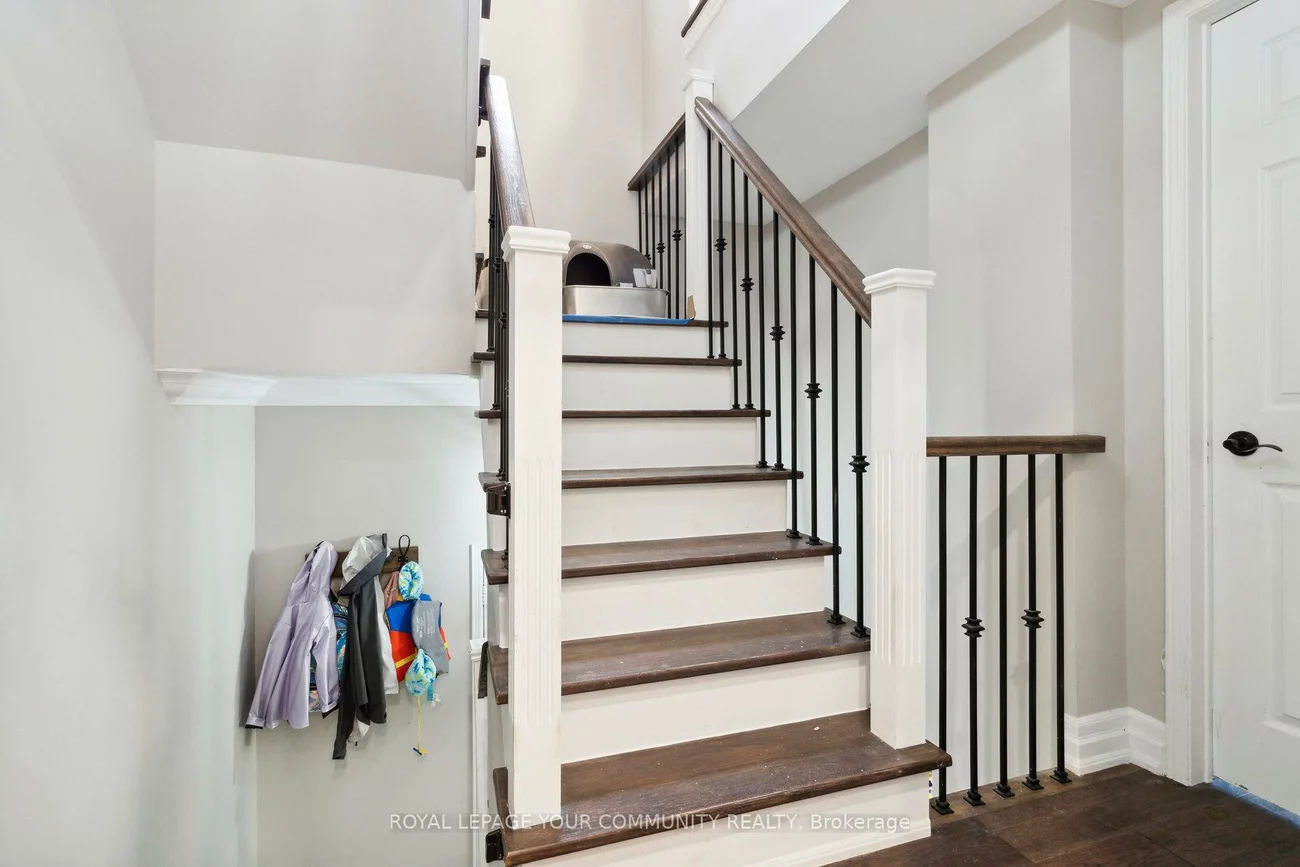 100, Arbors, West Woodbridge, Vaughan