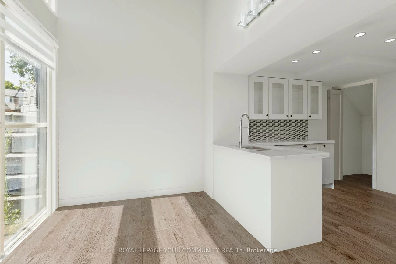 100, Arbors, West Woodbridge, Vaughan