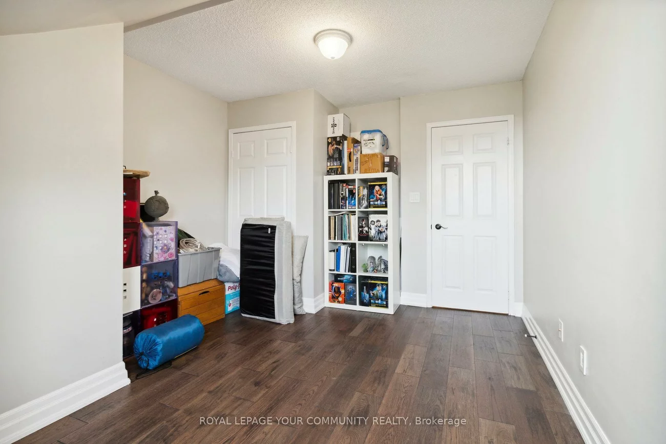 100, Arbors, West Woodbridge, Vaughan