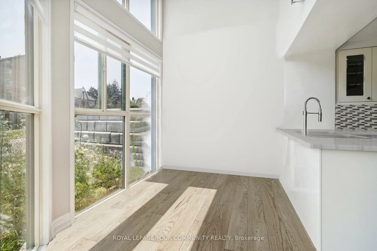 100, Arbors, West Woodbridge, Vaughan