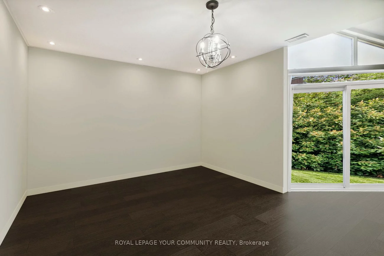 100, Arbors, West Woodbridge, Vaughan