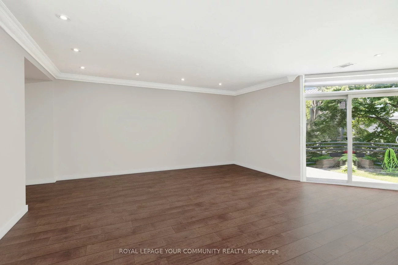 100, Arbors, West Woodbridge, Vaughan