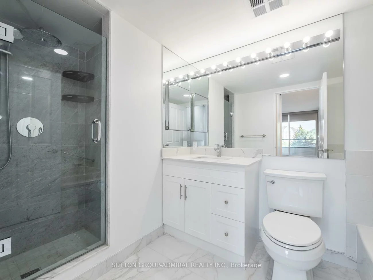 120, Promenade, Brownridge, Vaughan