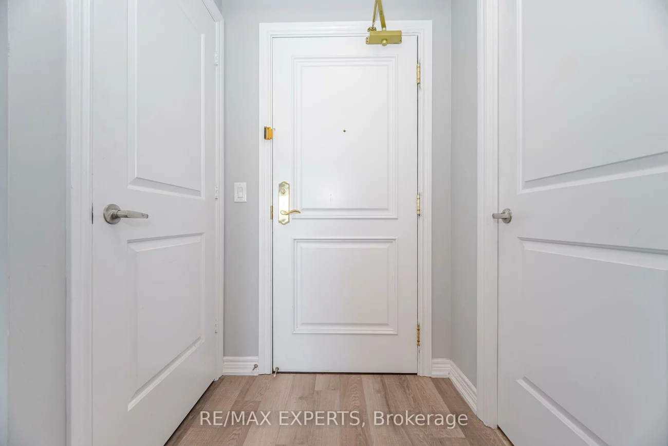 9255, Jane, Maple, Vaughan