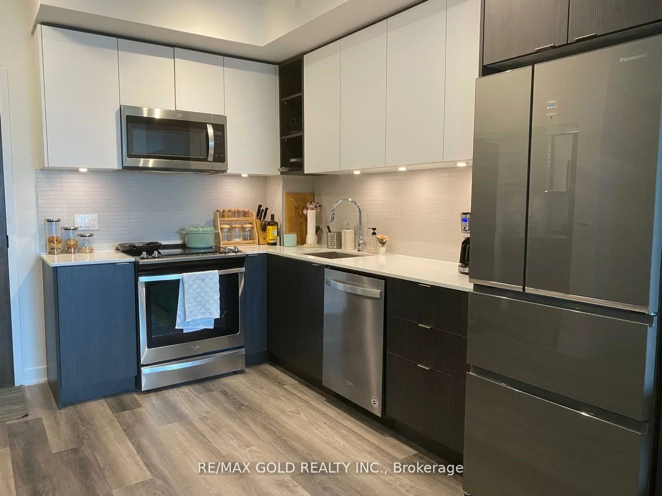 100, Eagle Rock, Rural Vaughan, Vaughan