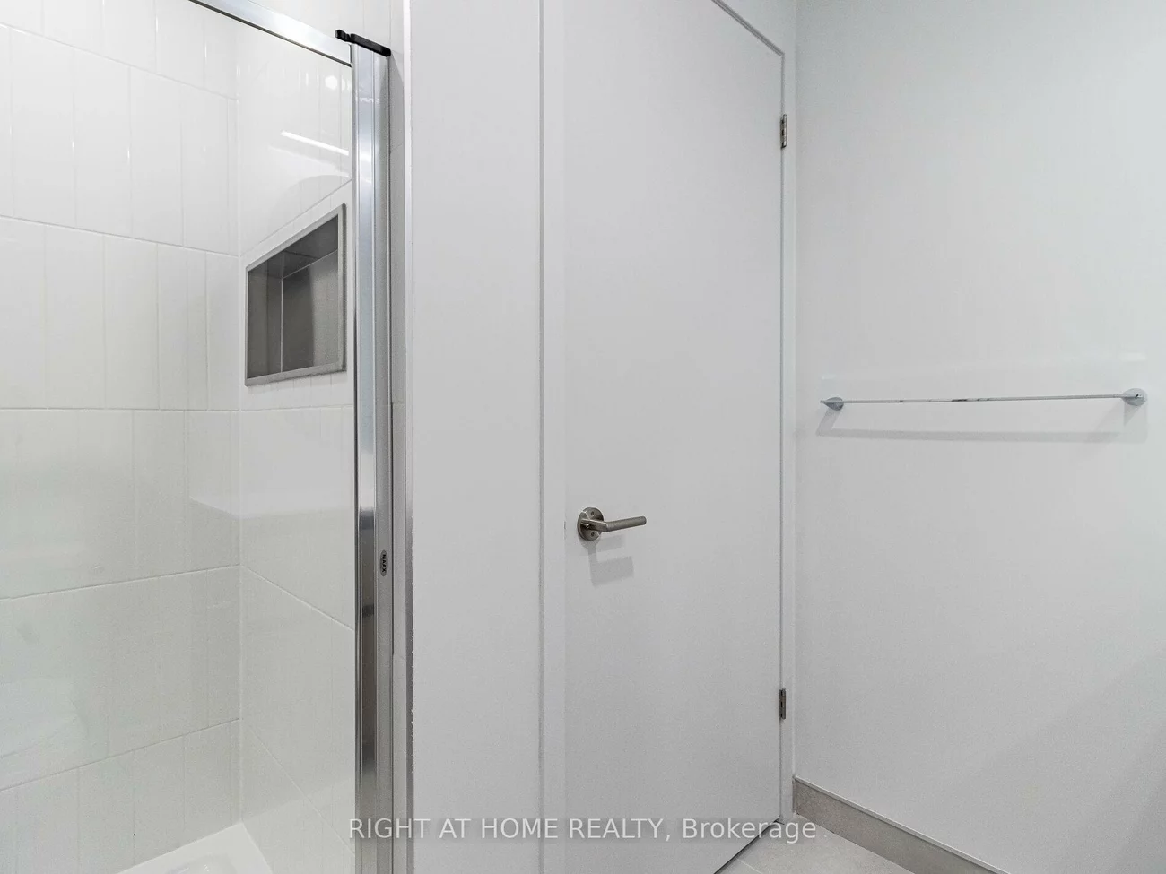 7950, bathurst, Beverley Glen, Vaughan