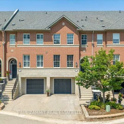 8038, Yonge, Uplands, Vaughan