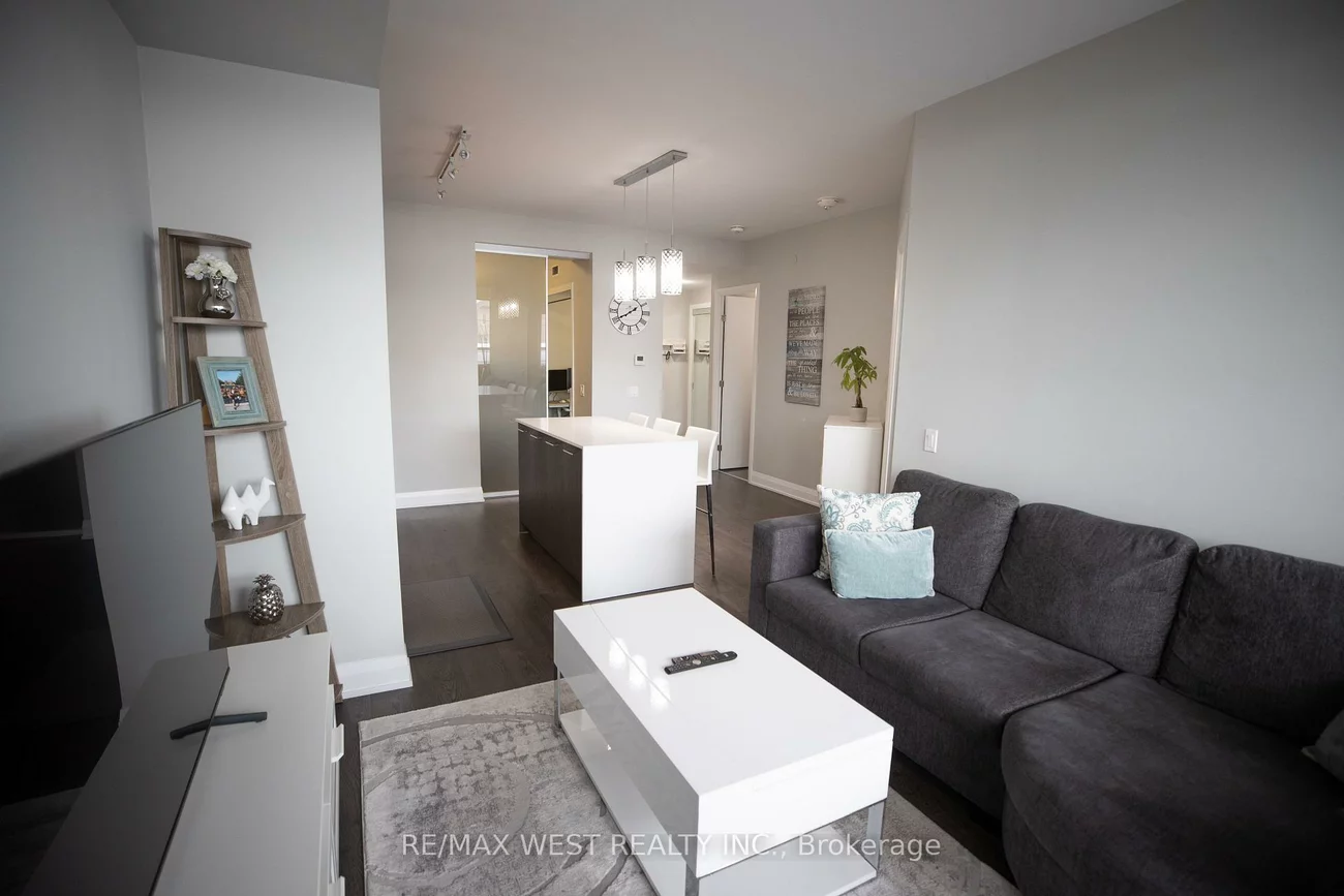 4800, Hwy 7, East Woodbridge, Vaughan