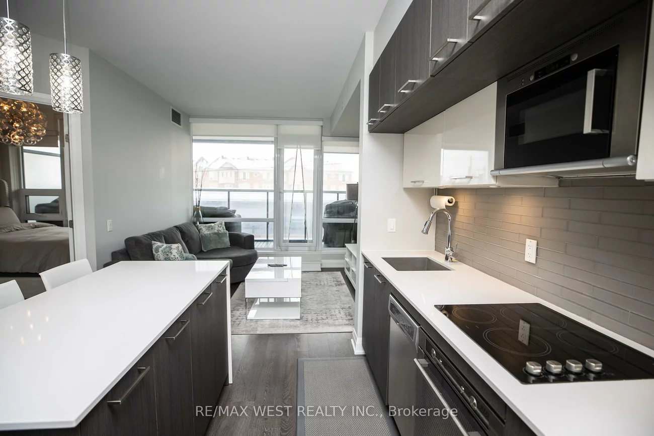 4800, Hwy 7, East Woodbridge, Vaughan