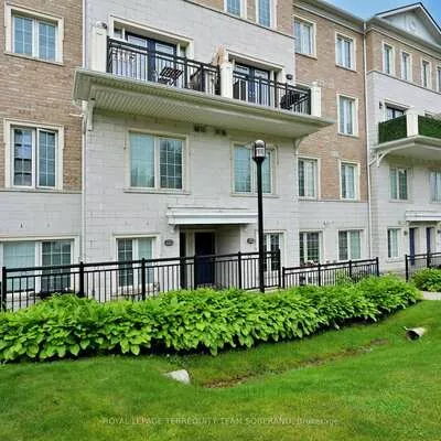 26, Bruce, East Woodbridge, Vaughan