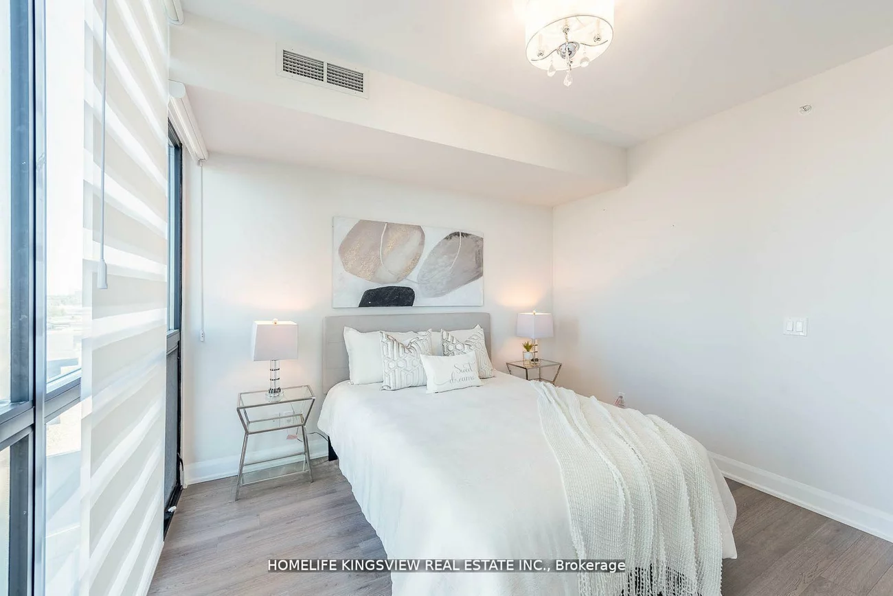 2910, Highway 7, Concord, Vaughan