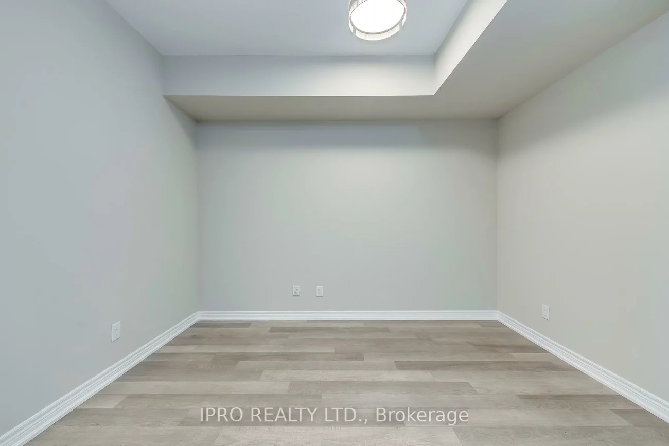 9255, Jane, Maple, Vaughan