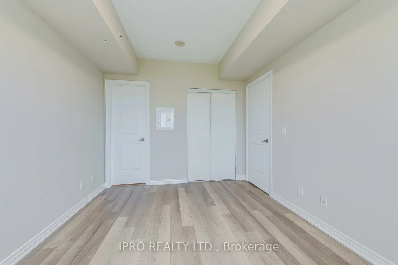 9255, Jane, Maple, Vaughan