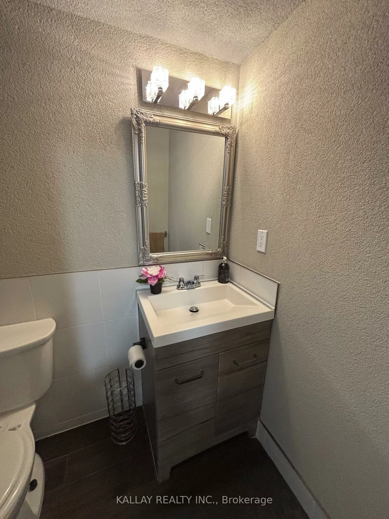 7300, Yonge, Crestwood-Springfarm-Yorkhill, Vaughan