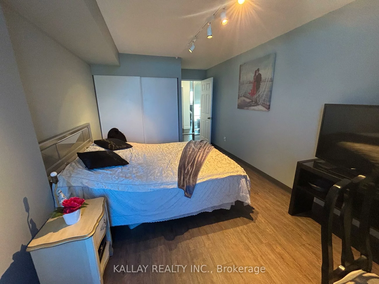 7300, Yonge, Crestwood-Springfarm-Yorkhill, Vaughan