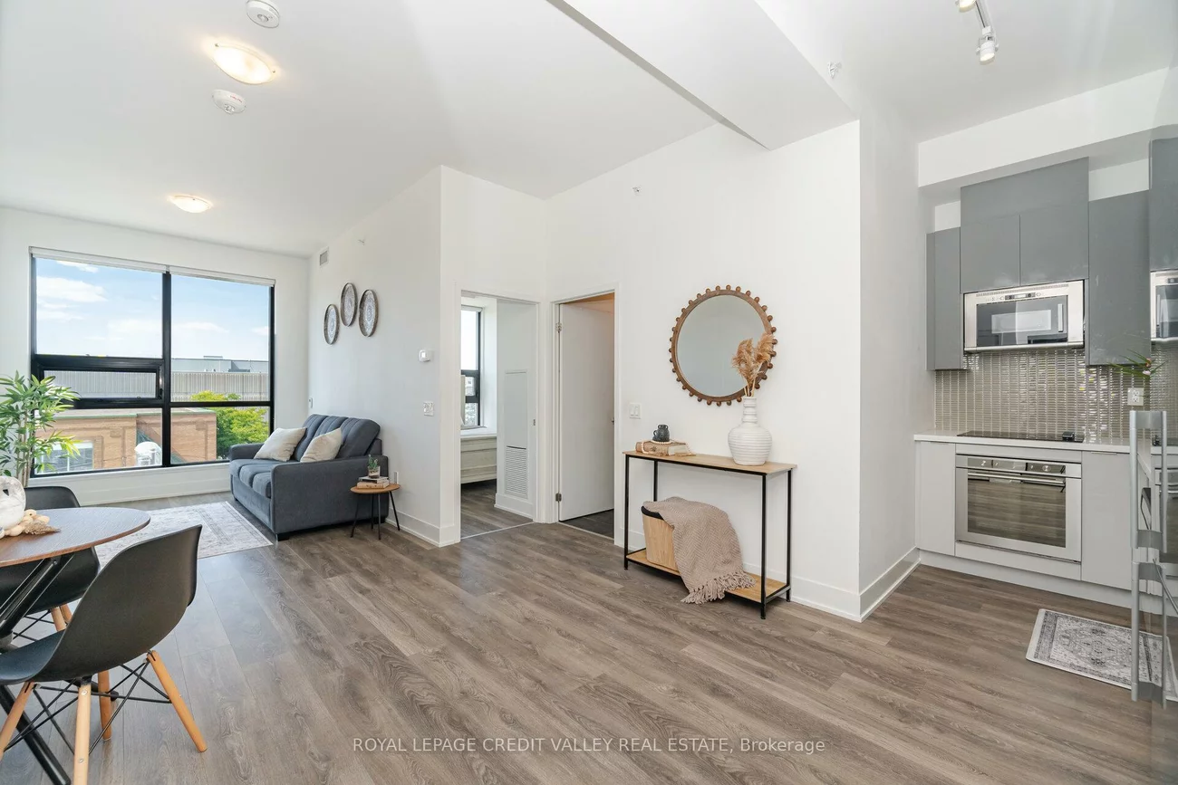 2908, Highway 7, Concord, Vaughan