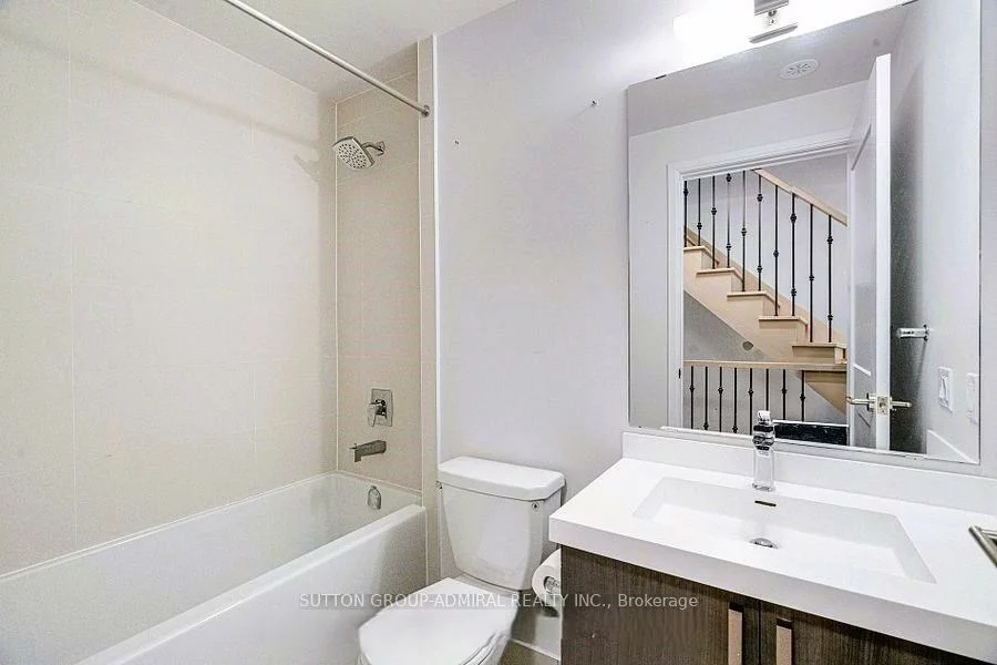 1010, Portage, Concord, Vaughan