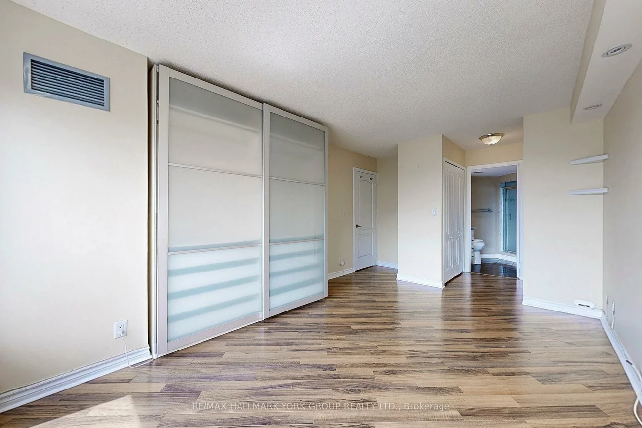 745, New Westminster, Brownridge, Vaughan