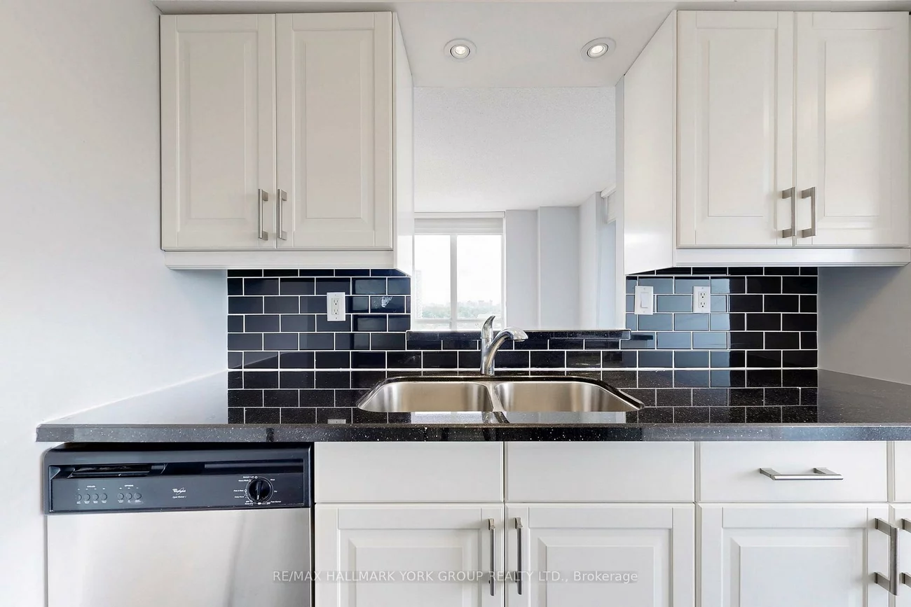 745, New Westminster, Brownridge, Vaughan