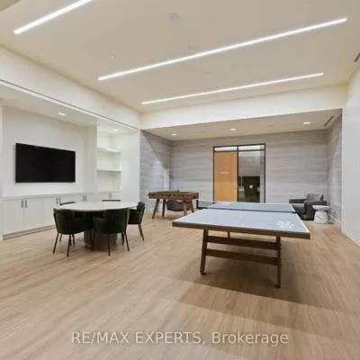 8960, Jane, Vellore Village, Vaughan